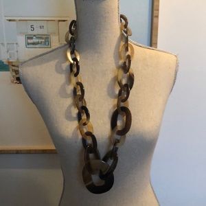 Faux tortoise large link necklace.